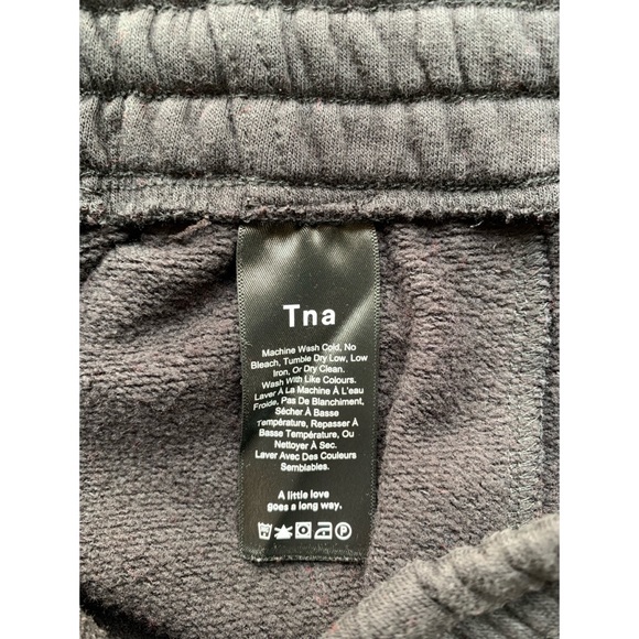 Small, Aritzia TNA, black cozy sweater shorts - Picture 8 of 13